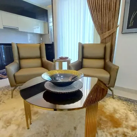 Yekta Kingdom Trade Center 1+1 Alanya