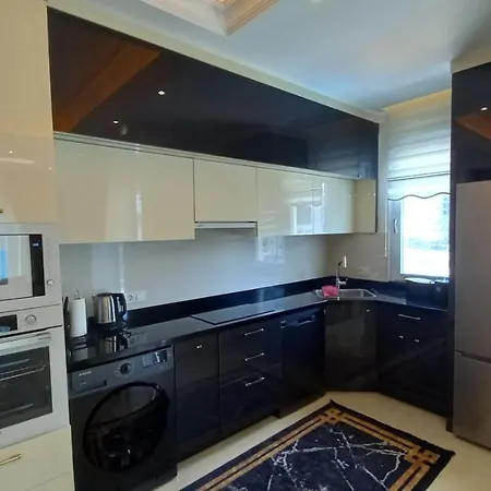 Appartement Yekta Kingdom Trade Center 1+1