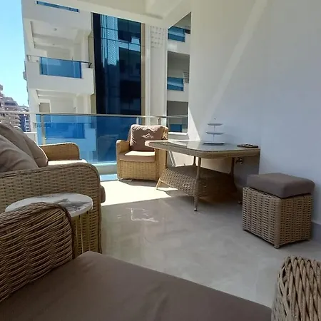 Appartement Yekta Kingdom Trade Center 1+1 *