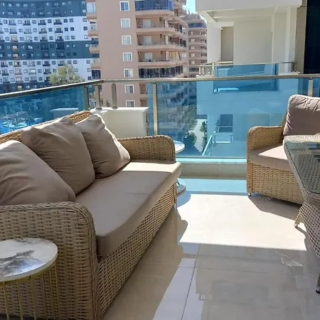 Yekta Kingdom Trade Center 1+1 * Alanya